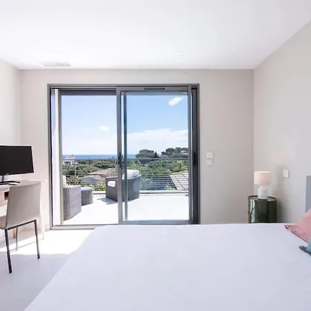Villa L, Vue Mer, 10 Min A Pied Sainte-Maxime
