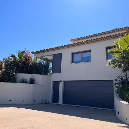 Villa L, Vue Mer, 10 Min à Pied *