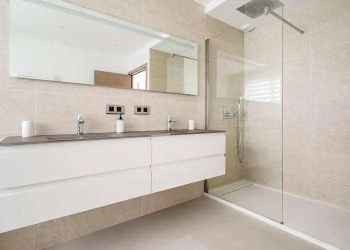 L, Vue Mer, 10 Min A Pied 别墅 圣马克西姆