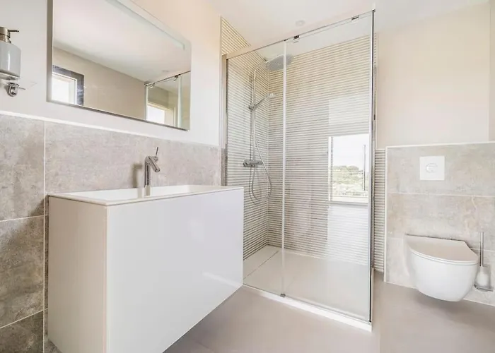 L, Vue Mer, 10 Min à Pied