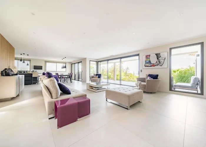 Villa L, Vue Mer, 10 Min à Pied *